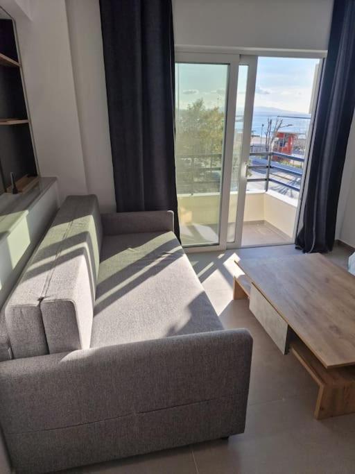 Blue Sea And Sky Deluxe Appartement
