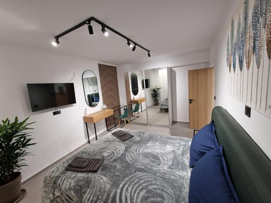Blue Sea And Sky Deluxe Apartment